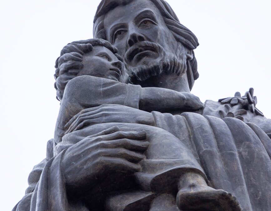 statue of saint joseph in prague